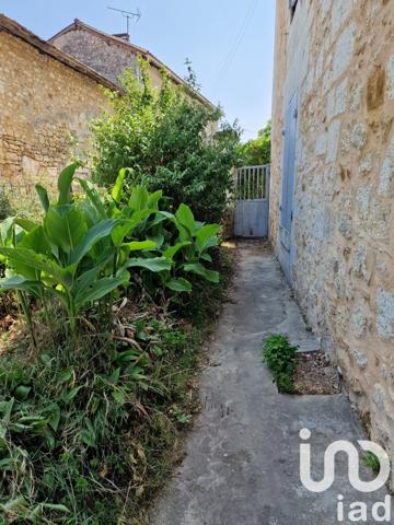 Maison à vendre 8 pièces 220 m² Sainte-Croix-de-Mareuil