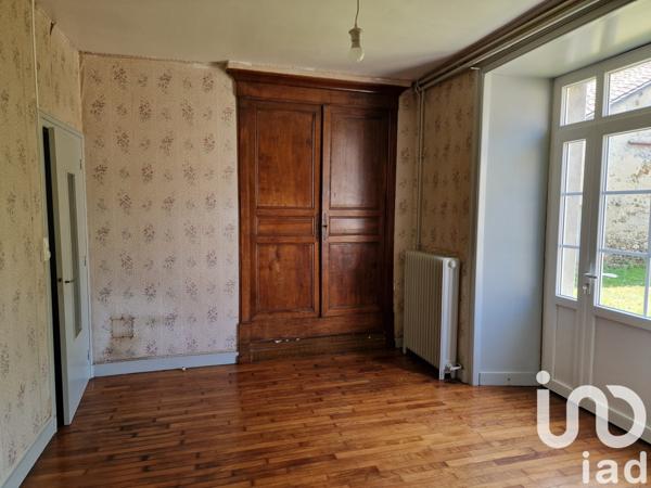Maison à vendre 8 pièces 220 m² Sainte-Croix-de-Mareuil