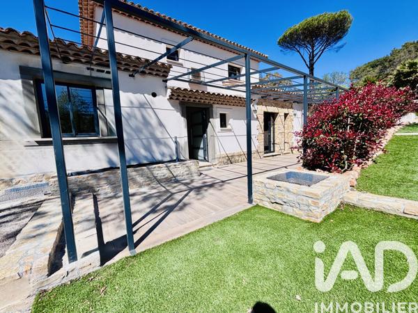 Maison à vendre 5 pièces 184 m² Grimaud