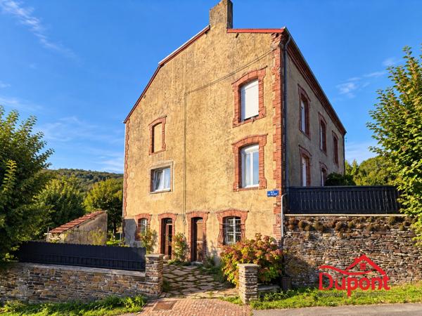 Maison individuelle avec magnifique vue sur les collines de Monthermé