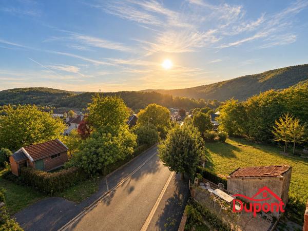 Maison individuelle avec magnifique vue sur les collines de Monthermé