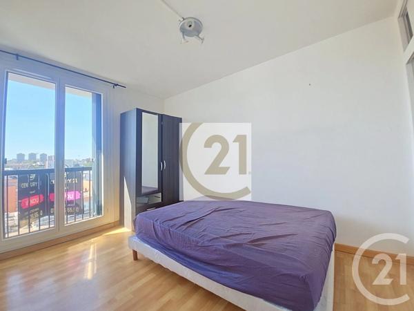 Appartement F3 à vendre  2 pièces - 40 m 2   IVRY SUR SEINE  - 94