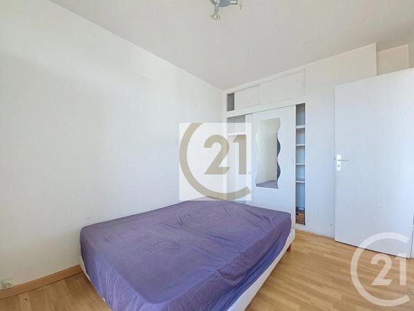 Appartement F3 à vendre  2 pièces - 40 m 2   IVRY SUR SEINE  - 94
