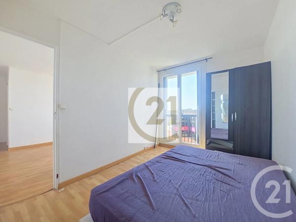 Appartement F3 à vendre  2 pièces - 40 m 2   IVRY SUR SEINE  - 94