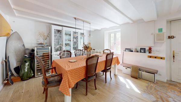 Maison de village de 164 m²