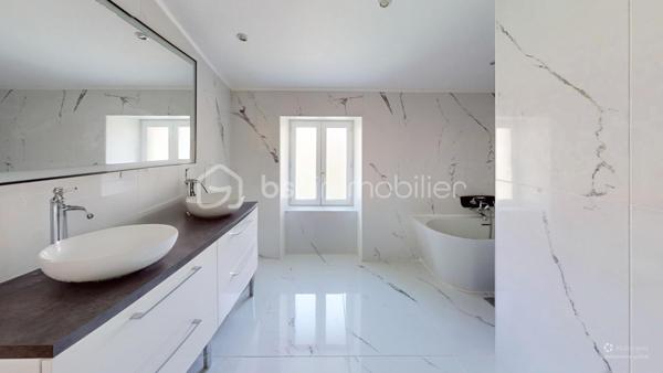 Maison de village de 164 m²