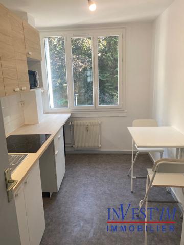 LOCATION T1 - OULLINS , Oullins LOCATION T1 - OULLINS , Oullins