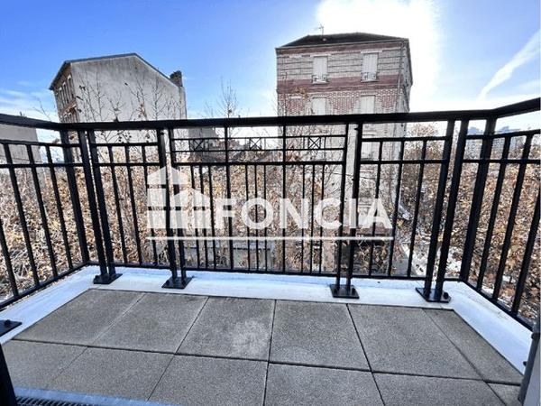 Location Appartement 2 pièces 41.42 m² - 17 - 25 AVENUE EDOUARD VAILLANT Suresnes 92150