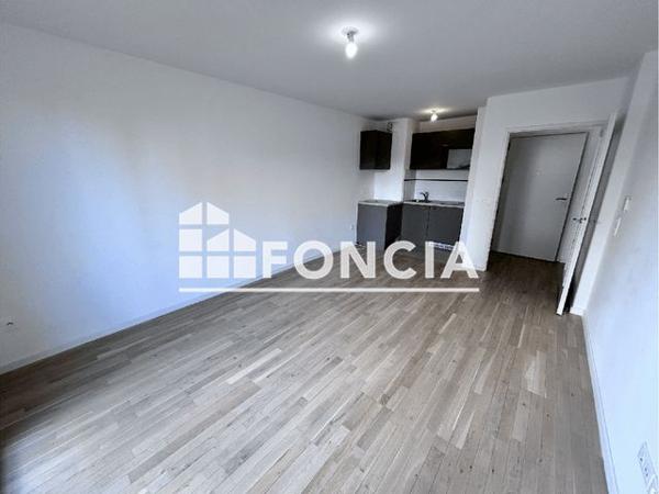 Location Appartement 2 pièces 41.42 m² - 17 - 25 AVENUE EDOUARD VAILLANT Suresnes 92150