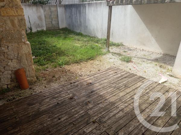 Maison à vendre  5 pièces - 110 m2 STE SOULLE - 17