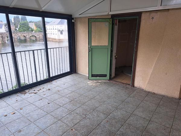 Centre ville de Sablé sur Sarthe Un local commercial de 70 M² , Sable sur sarthe Centre ville de Sablé sur Sarthe Un local commercial de 70 M² , Sable sur sarthe