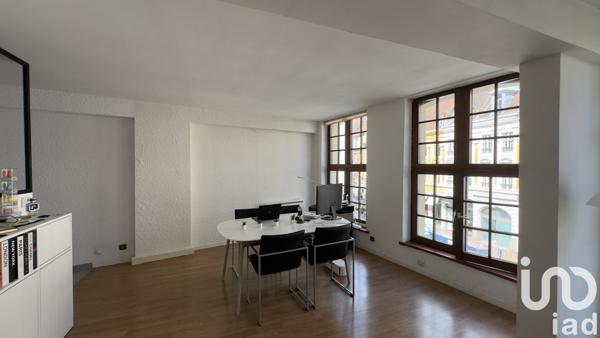 Appartement 4 pièces de 75 m² à Lille (59800)