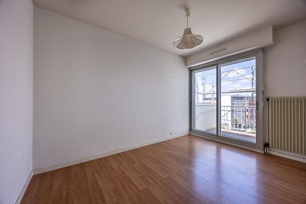 Royan - Bel Appartement 3 Pièces avec Balcons et Parking Privé