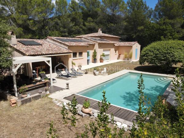 Maison de 210 m²
