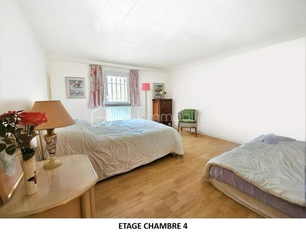 Maison de 210 m²