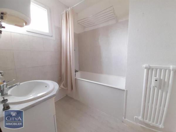 Appartement à louer 3 pièces 71.23m²