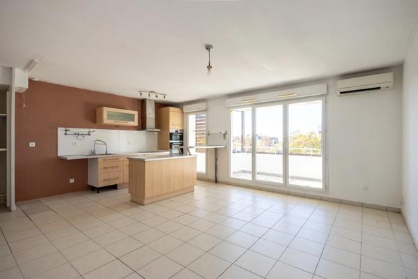 *** VISITE VIRTUELLE…APPARTEMENT T4 82 M² À VENDRE…MARSEILLE 14ᵉ LIMITE 13ᵉ…LE MERLAN / LA BATARELLE…RÉSIDENCE TERRA VERDE RÉCENTE ET FERMÉE…LUMINEUX…TERRASSE…CLIMATISATION…GARAGE + PARKING***