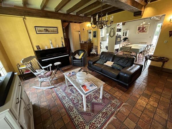 Maison à vendre à Entrammes en Mayenne (53260), ref : 53006-1337