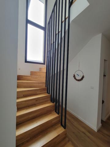 Maison Lescar 7 pièce(s) 195 m2