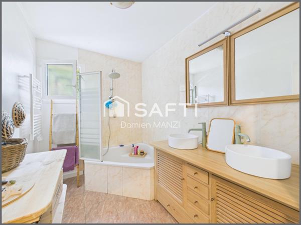 Ensemble Maison + Chalet bois