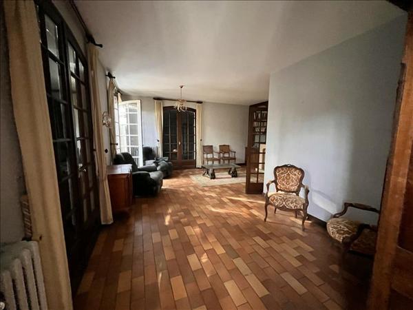 Maison à vendre |  Saint-Gaudens |  6 pièces | 189 m²