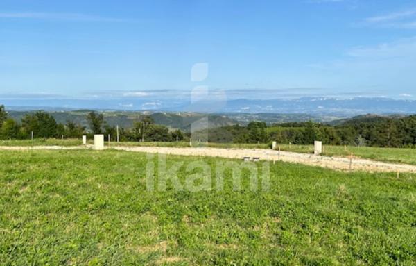 Terrain à Batir de 1 673 m²