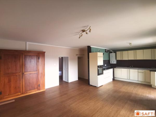 Bel appartement cinq pièces trois chambres
