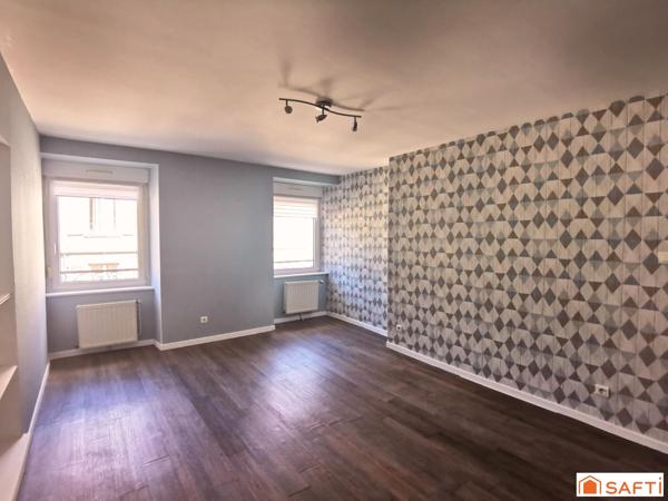 Bel appartement cinq pièces trois chambres