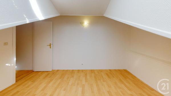 Appartement F4 à vendre  5 pièces - 83,78 m2 MAICHE - 25