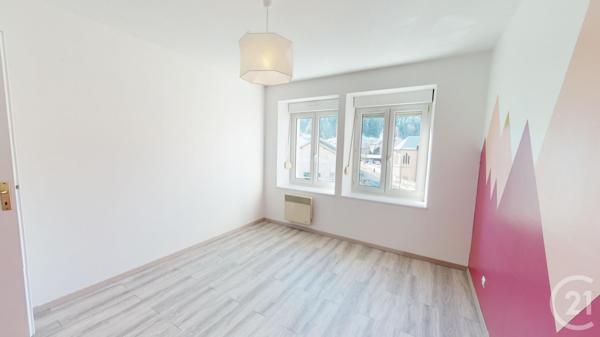 Appartement F4 à vendre  5 pièces - 83,78 m2 MAICHE - 25
