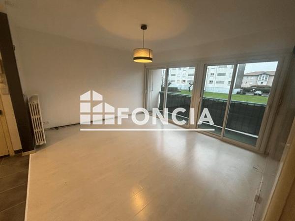 Location Appartement 4 pièces 68.69 m² - Tarbes 65000