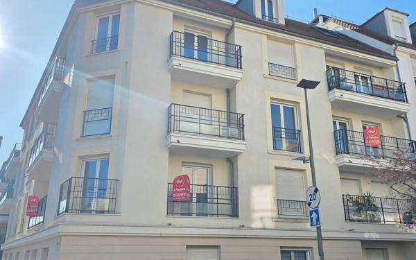 Appartement à vendre    2 pièces • 63,10 m2 Houilles