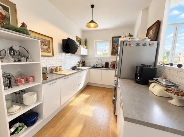 Maison à vendre 379 900 € Issoudun 6 p 171 m² DPE B
