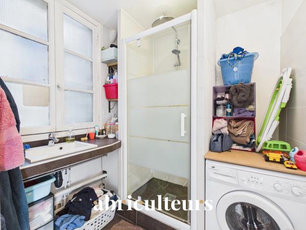 Appartement lumineux et traversant de 63 m² Michel Bizot en vente à Paris 12