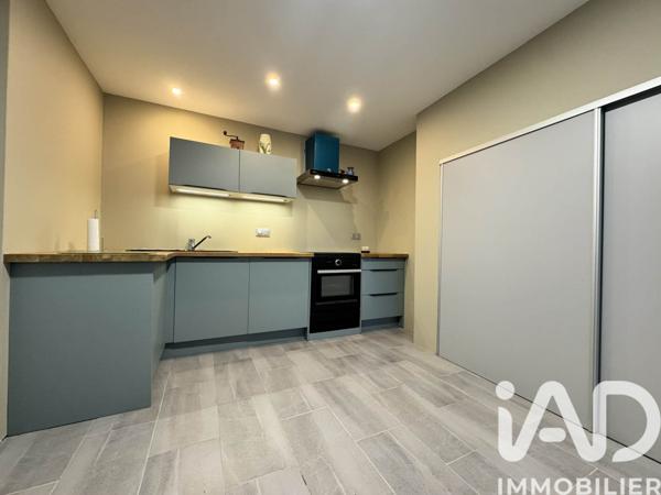 Maison à vendre 4 pièces 93 m² Saint-Santin-Cantalès