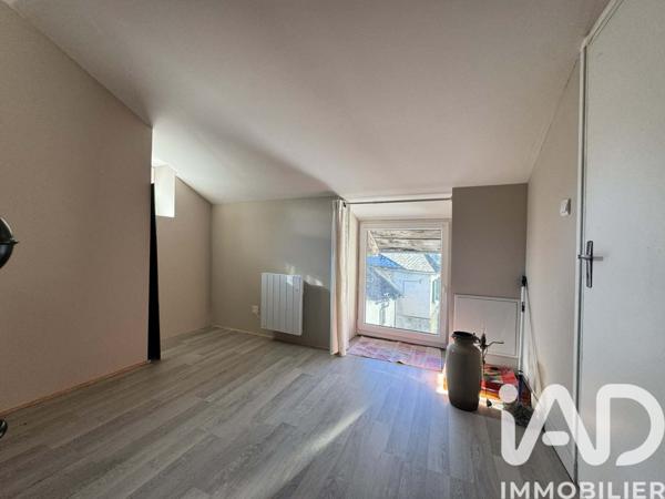 Maison à vendre 4 pièces 93 m² Saint-Santin-Cantalès
