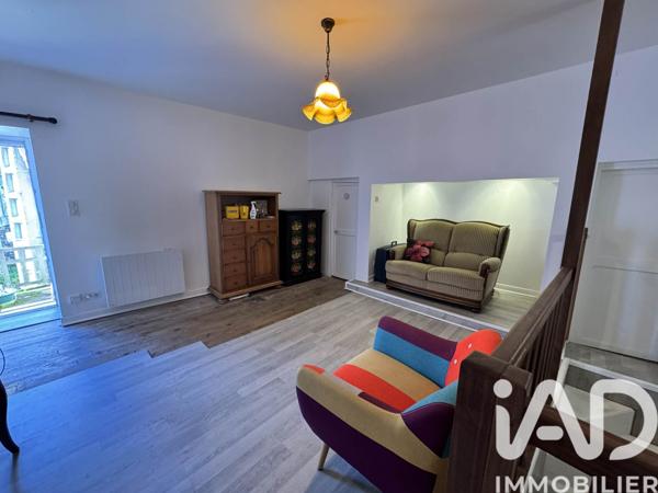 Maison à vendre 4 pièces 93 m² Saint-Santin-Cantalès