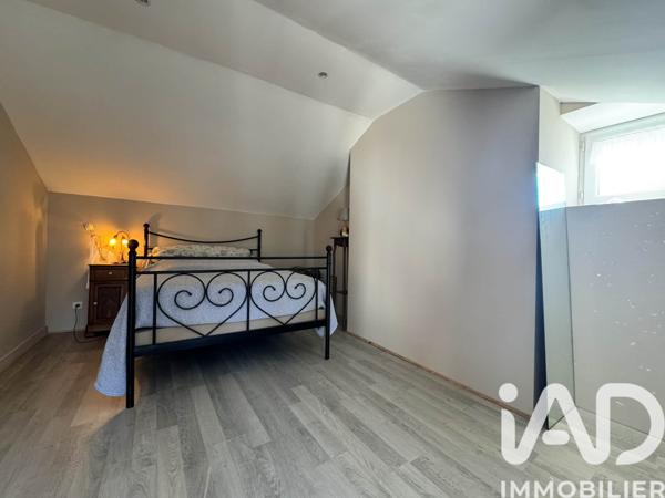 Maison à vendre 4 pièces 93 m² Saint-Santin-Cantalès