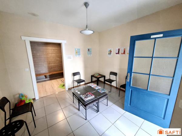 MURS COMMERCIAUX 340M2 - ENSEMBLE PROFESSIONNEL- GROS POTENTIEL