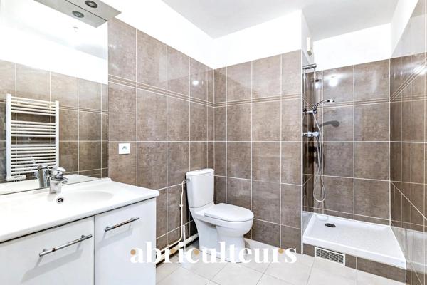 Charmant studio 30 m² avec balcon Courbevoie (92400)