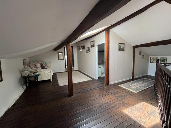 Charmant maison de campagne de 3 chambres proche d'une ville