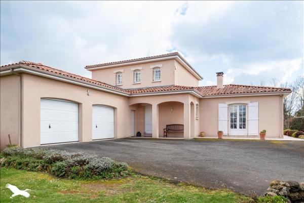 Maison à vendre |  Viella |  8 pièces | 182 m²