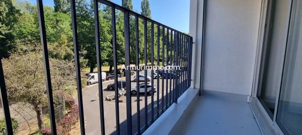 Vente                                                      Appartement
                        
                     3 pièces                      54 m2                     à Sucy-en-Brie