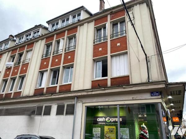 APPARTEMENT A RENOVER : 3 CHAMBRES