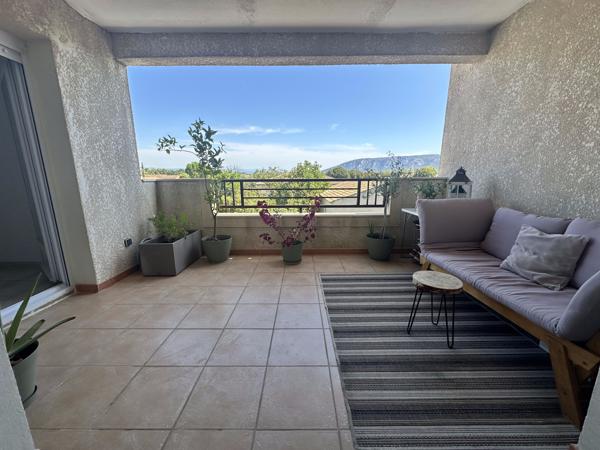 Bel Appartement en Résidence de Haut Standing en Ville au Calme