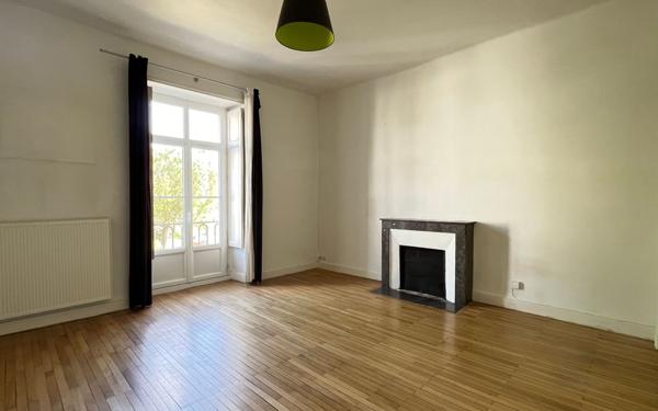 Appartement à louer    3 pièces • 72,20 m2 Nantes