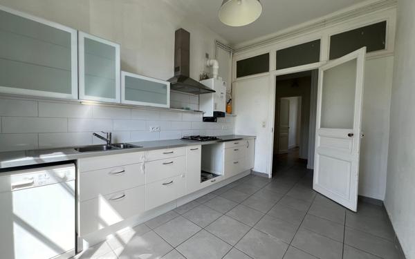 Appartement à louer    3 pièces • 72,20 m2 Nantes