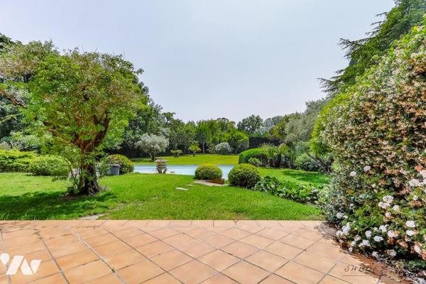 Propriété d'exception à Hyères  