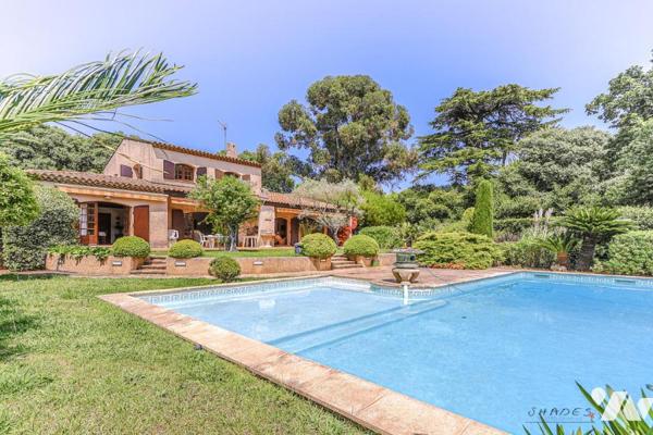 Propriété d'exception à Hyères  