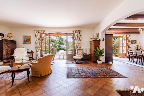 Propriété d'exception à Hyères  